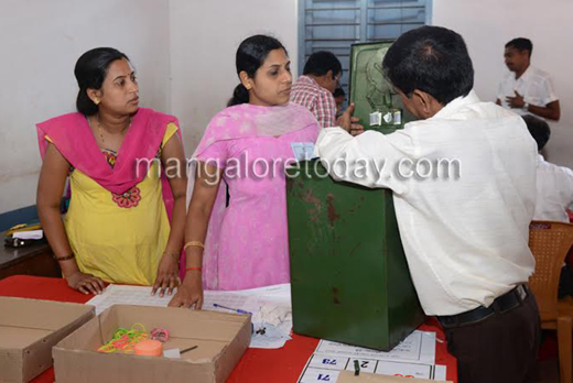 Gram Panchayat polls: Counting begins amid high security across DK, Udupi 15